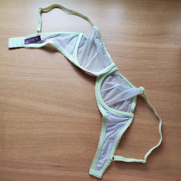 Adore Me Green Floral Semi-Sheer Bra - Picture 7 of 12